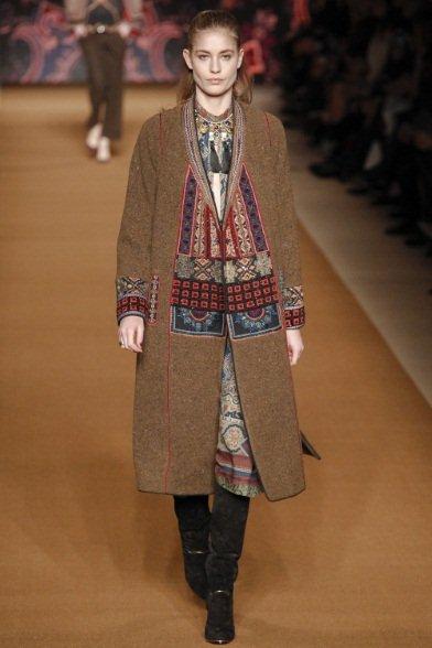 fashion-trend-folk-influences-fall-winter-2014-2015-9