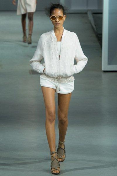 Phillip-Lim-Total-white-look-summer-2015-3