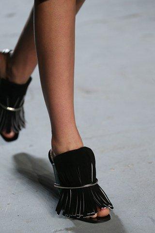 fashion-trend-Fringe-spring-summer-2015-12