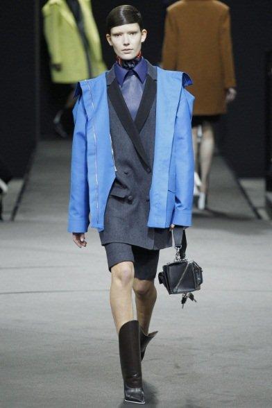 blue-color-fashion-trend-fall-winter-2014-2015-31