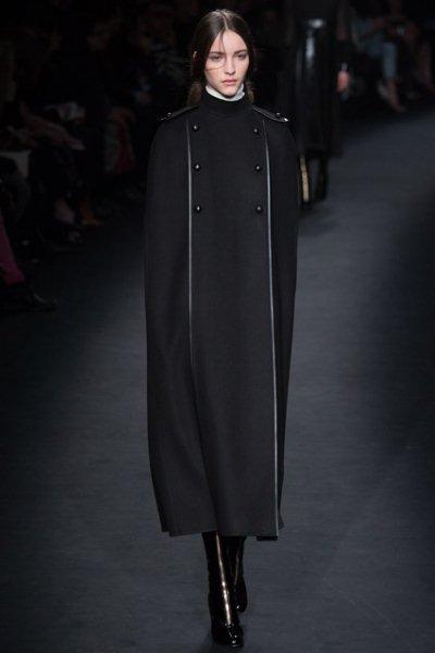 valentino--trend-fall-winter-2015-2016-24