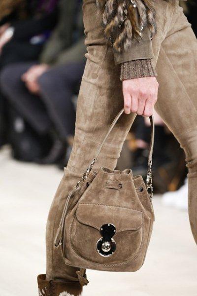 Ralph-Lauren-Handbags-Fall-Winter-2015-2016-22