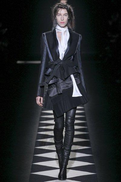 Haider-Ackermann-tie-neckline-blouse-fashion-trend-fall-2015-winter-2016-11