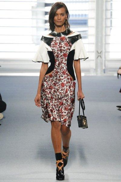 fashion-trend-floral-prints-fall-winter-2014-2015-3