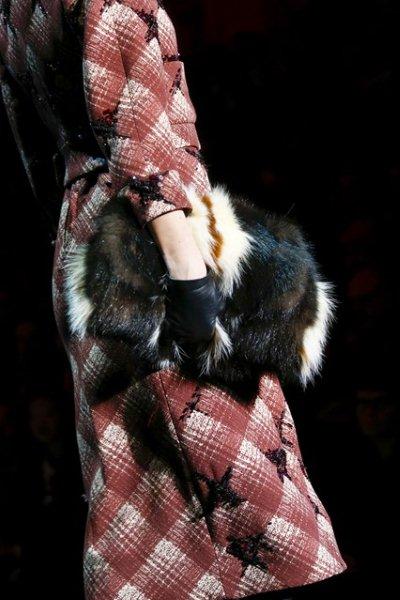 Fall-Winter-2015-2016-Handbag-Trends-Marc-Jacobs-2