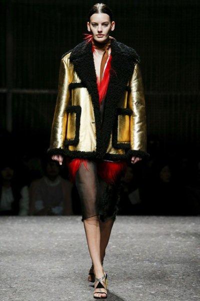 fashion-trend-metallics-fall-winter-2014-2015-6