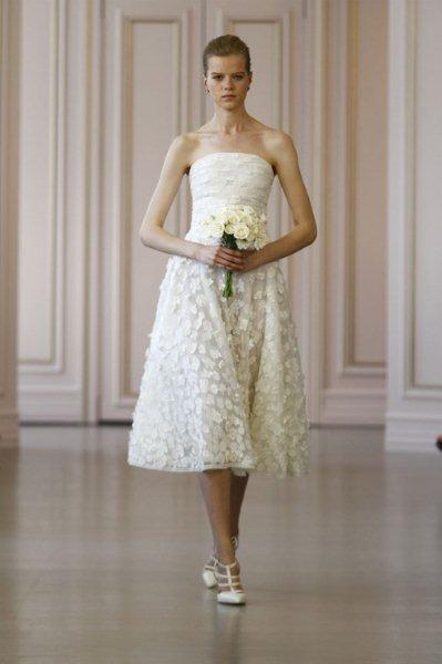 wedding-collection-Oscar-de-la-Renta-spring-summer-2016-4