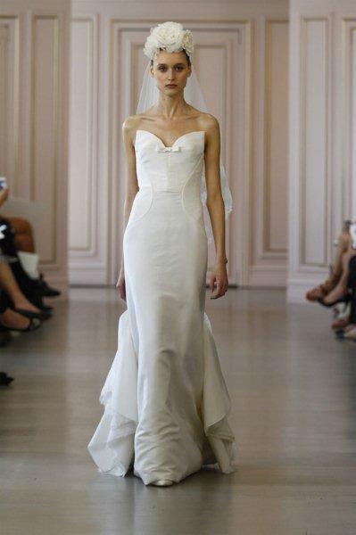 wedding-collection-Oscar-de-la-Renta-spring-summer-2016-8