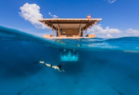 the-manta-resort-Underwater-Room2