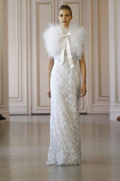 wedding-collection-Oscar-de-la-Renta-spring-summer-2016-13