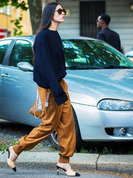 fashion-trend-extra-long-sleeves-fall-winter-2016-2017-18