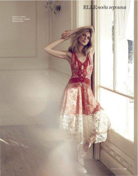 Angela-Lindvall-Elle-Russia-March-2014-8