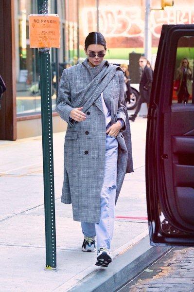 Celebrity-Style-winter-2017-9