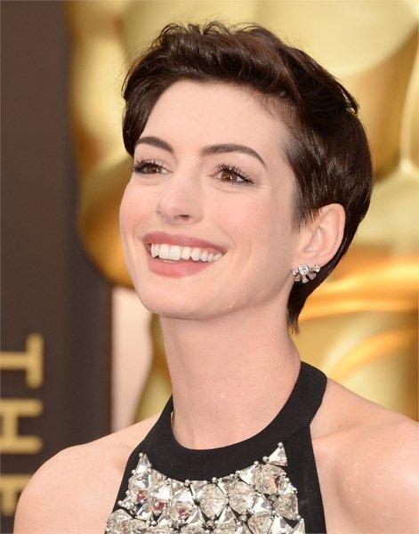 oscars-2014-beauty-looks-12