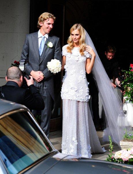 The-wedding-dress-chanel-of-Poppy-Delevingne-3