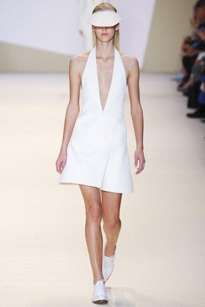 Akris-Total-white-look-summer-2015-4