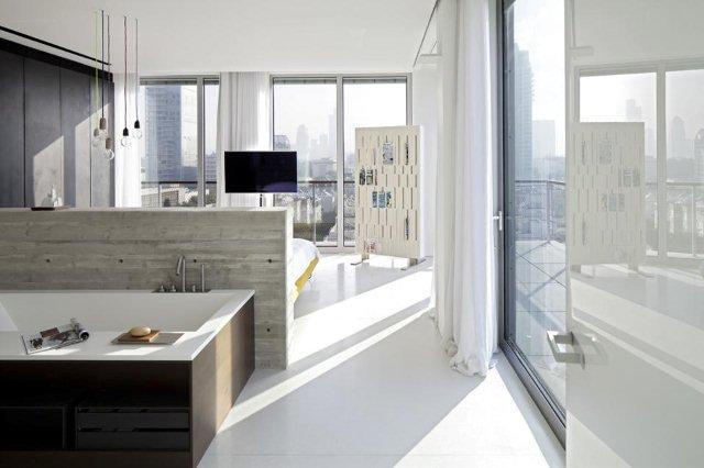 Penthouse-with-a-Pool-in-Tel-Aviv-9