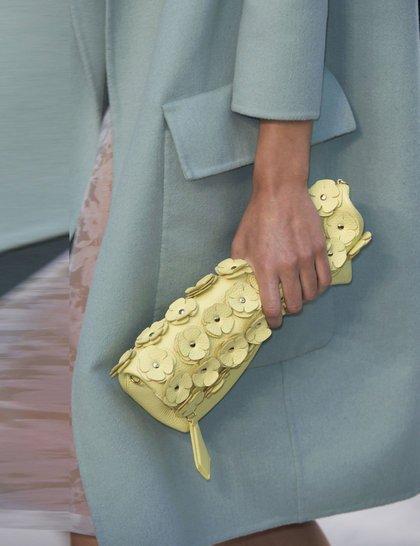 burberry-prorsum-Best-bags-from-the-spring-summer-2014-collections-3