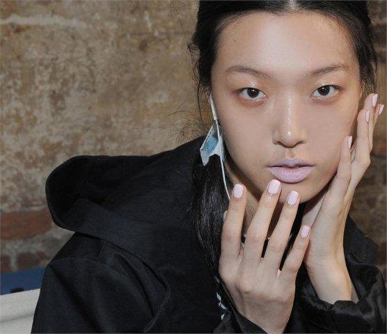 trend-nude-nails-fall-winter-2014-2015-3