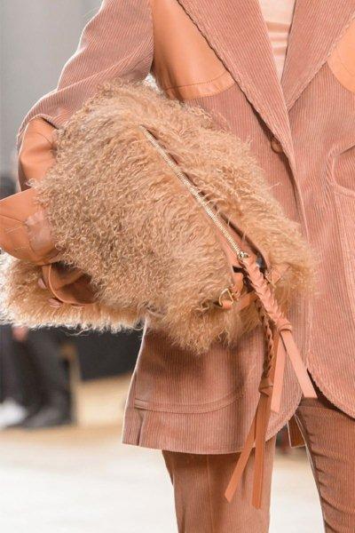 fashion-trend-fur-handbags-fall-2017-winter-2018-2