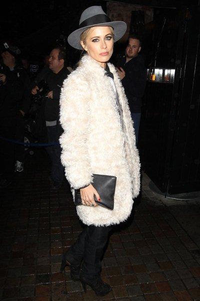 furs-fashion-trend-fall-winter-2014-2015-18