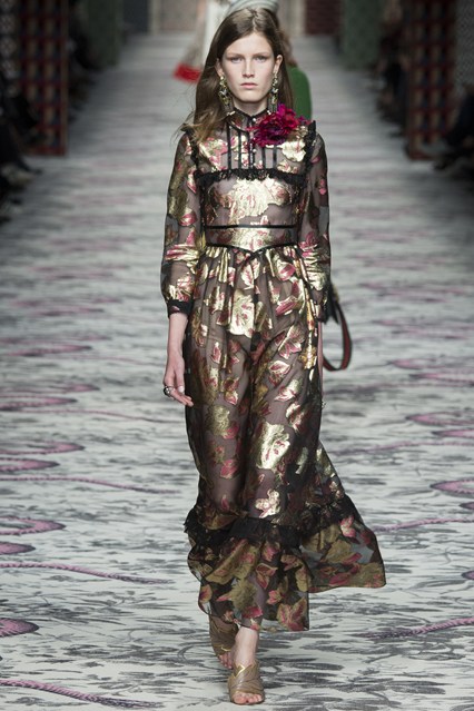 Fashion-trends-Metallics-Spring-Summer-2016-20