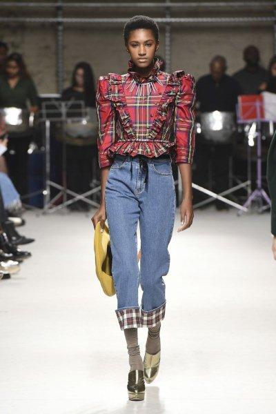 Runway-Looks-at-London-Fashion-Week-Fall-2018-10