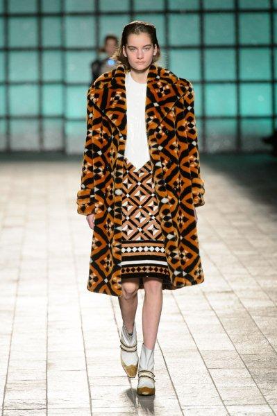 Runway-Looks-at-London-Fashion-Week-Fall-2018-8