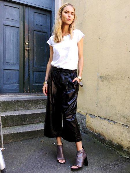 white-t-shirt-fall-2015-3