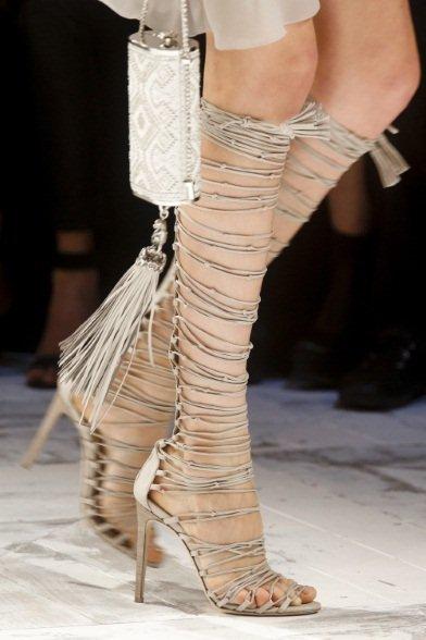 Roberto-Cavalli-handbags-with-fringe-spring-summer-2014-13