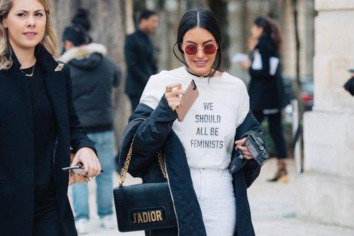 slogan-mania-fashion-trend-spring-summer-2017-11