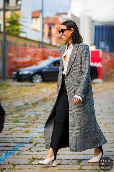 fashion-trend-stirrup-leggings-winter-2017-5