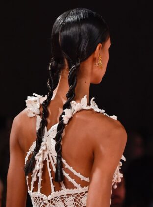Cute-Easy-Hairstyles-summer-for-Long- Hair-10