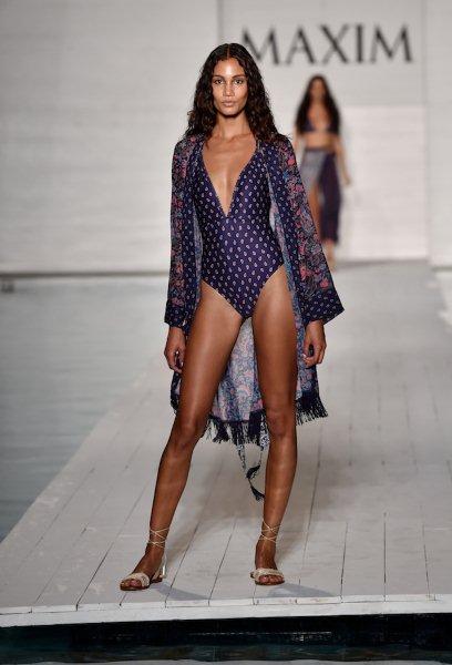 One-Piece-Swimsuits-fasion-trend-summer-2016-15