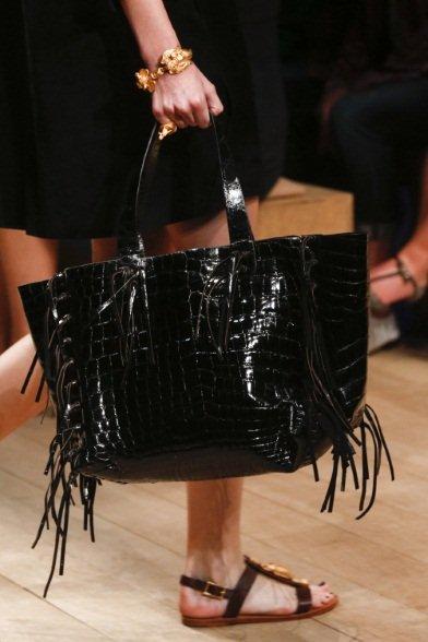 valentino-handbags-with-fringe-spring-summer-2014-11