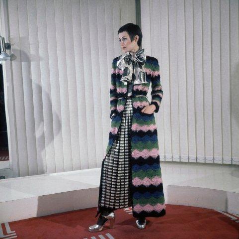 Vintage-Photos-from-fashion-shows-21